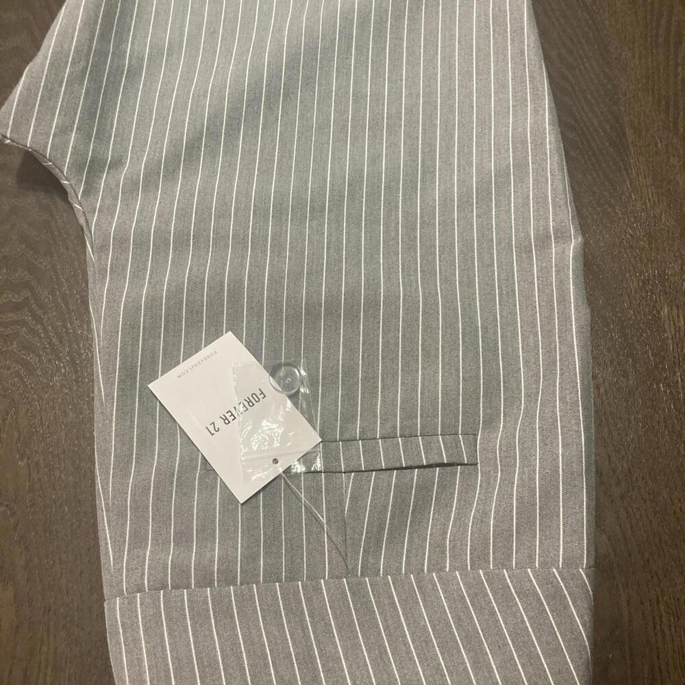 NWT Forever 21 Grey/ White Pinstripe‎ Pant/ Trouser/Dress Pants Office Size L - Picture 5 of 7